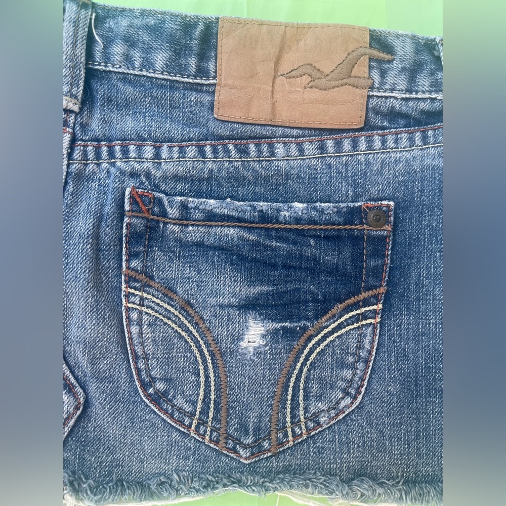 HOLLISTER LEGENDARY ULTRA MINI  DISTRESSED JEANS Denim Mini Skirt CALI SIZE 0 - Picture 9 of 14